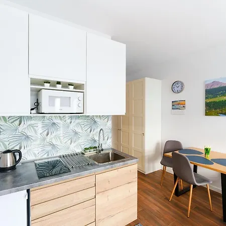 Apartman Aparta Lotnisko *